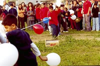 Tirando la Cuerda. (39,403 bytes)