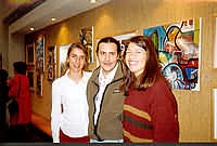 otograf&iacute;a:  Ximena Poirot, Carolina Figueroa y Pablo Moreno