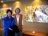 Luz Mar�a Edwards y Bernardita Prieto (46kb)