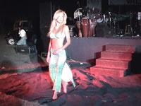 031_moda.JPG (33,545 bytes)