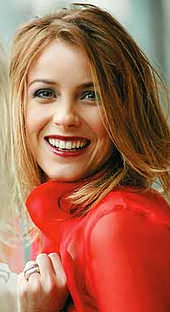 Claudia Conserva y su maduro regreso a la TV en Revista Ya. Fotograf�a de Carla Pinilla