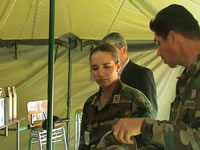 16 de octubre de 2002 (27kb)