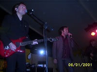 Grupo Metr�poli. (72,725 bytes)