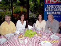 Leonardo Godoy, Elayi Arteche, Adriana Arteche, David Smith (49,236 bytes)